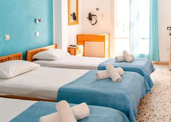 Dilino Hotel Kamári